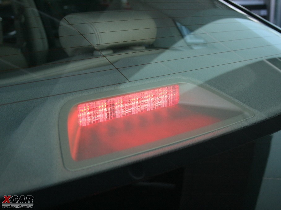 2010܎ 2.0L CVT Ƽ촰