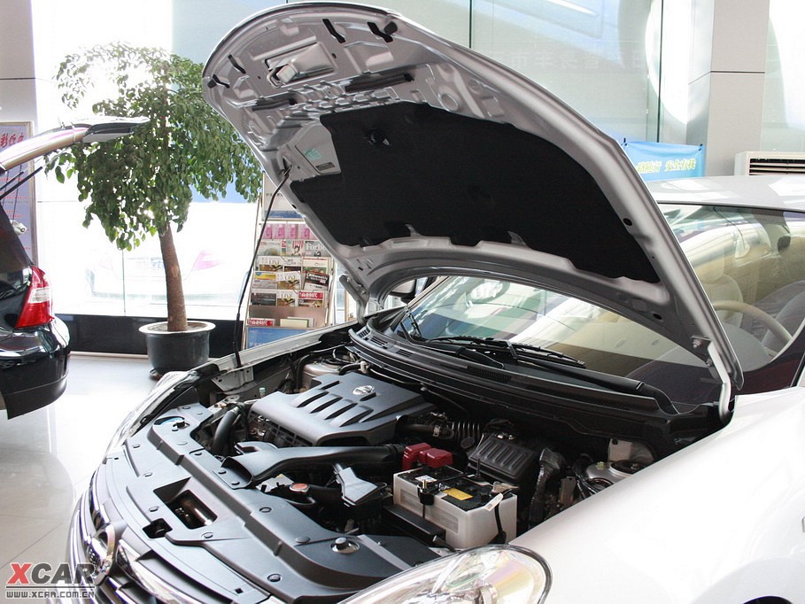 2010܎ 1.6L AT m