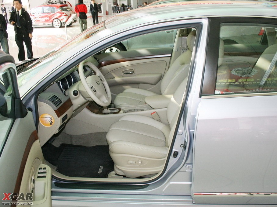 2010܎ 2.0L CVT Ƽ