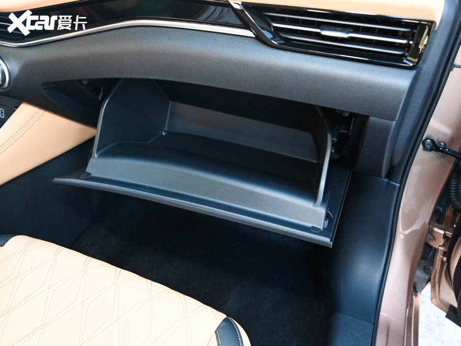 2022܎ ܎ݡ(q) e-POWER AUltra