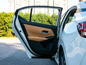 20221.6L TOP CVT ܇T