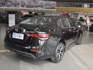 2022款1.6L XL CVT智享版 右后45度