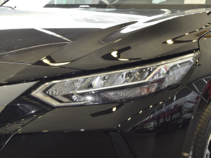 2022款1.6L XL CVT智享版 大灯