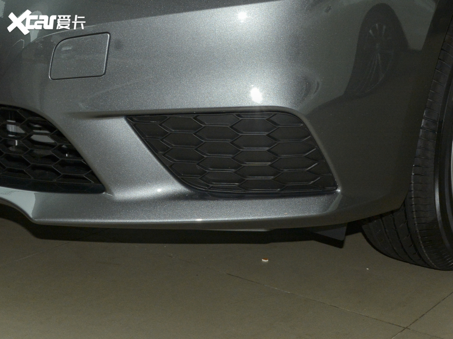 2022܎ (jng) 1.6XE CVTm