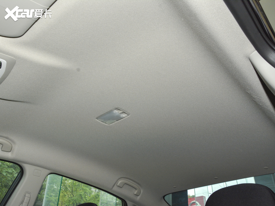 2022܎ (jng) 1.6XE CVTm