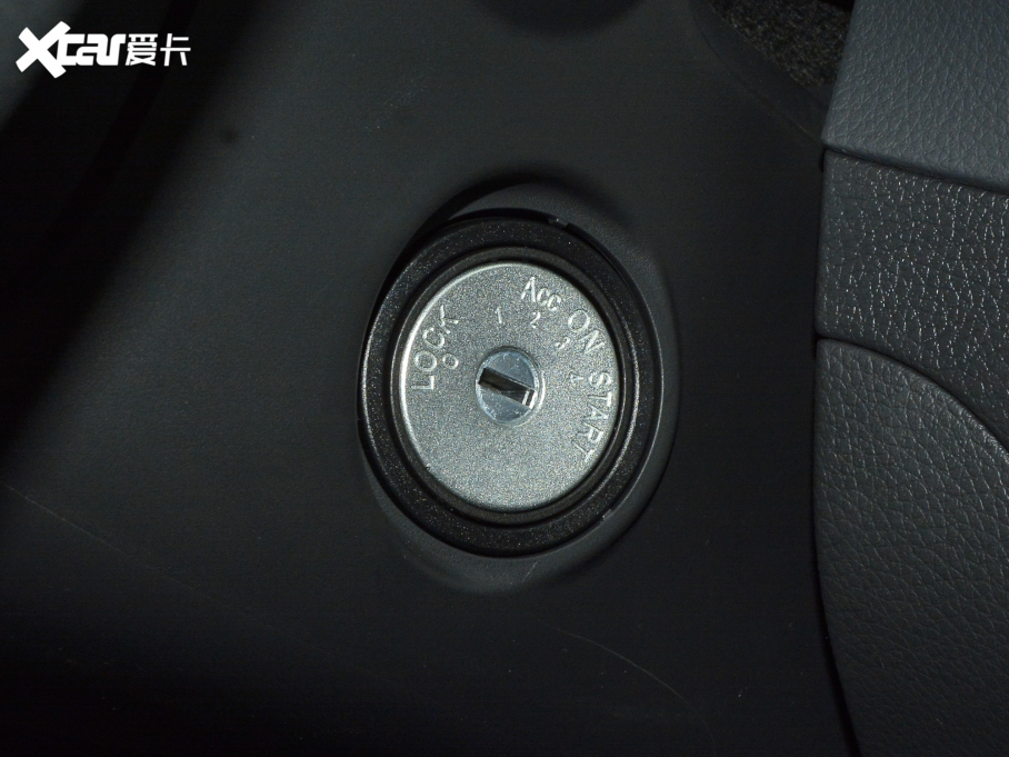 2022܎ (jng) 1.6XE CVTm