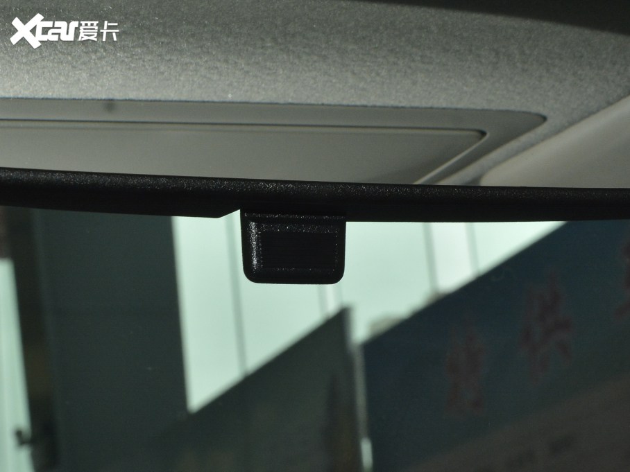 2022܎ (jng) 1.6XE CVTm