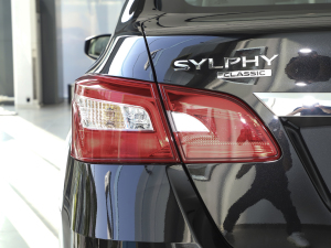 2022 1.6XL CVTA ^