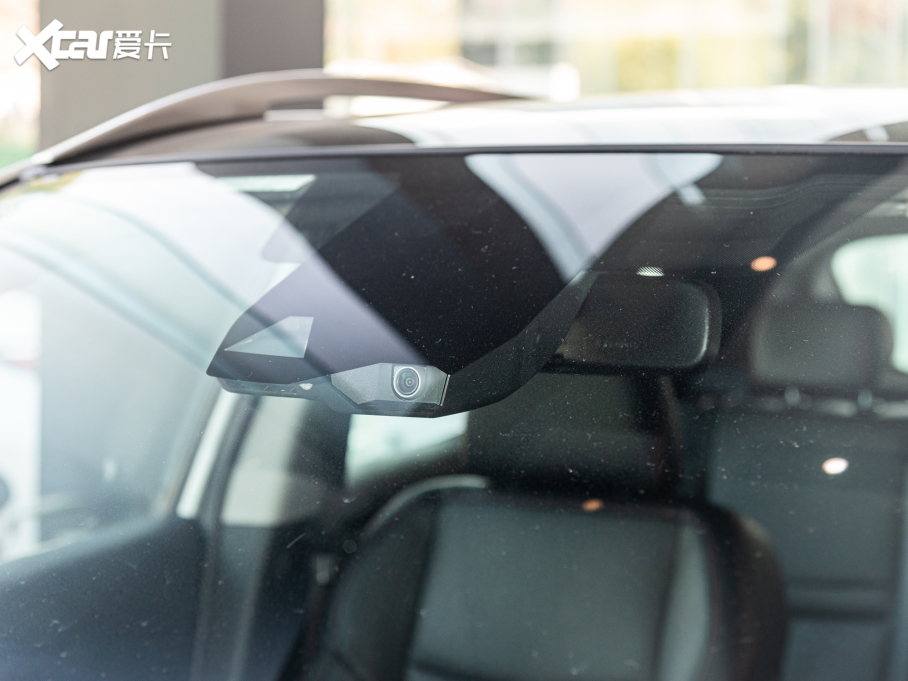 2022п 2.0L CVT XV Prem.A