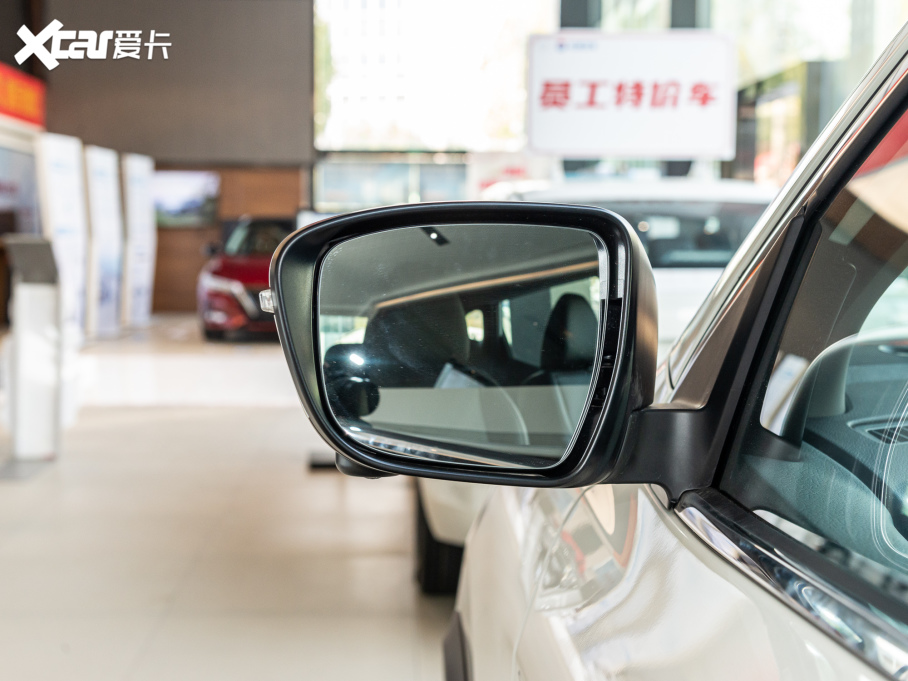 2022п 2.0L CVT XV Prem.A