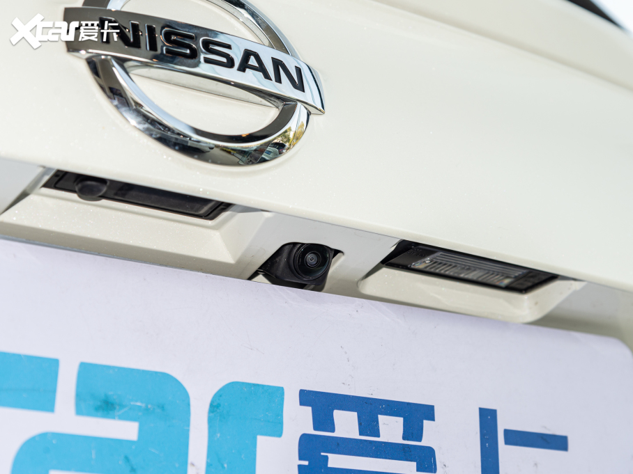 2022п 2.0L CVT XV Prem.A