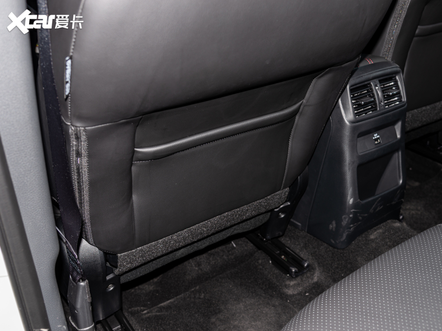 2022п 2.0L CVT XV Prem.A