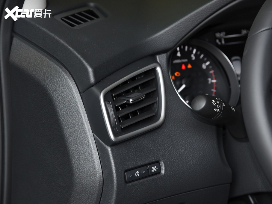 2022п 2.0L CVT XV PremСҹ