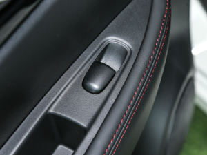 20222.0L CVT XV ܇ƅ^