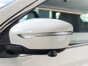 20222.0L CVT XV Prem.A ^