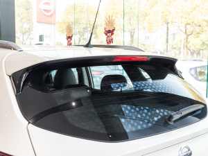 20222.0L CVT XV Prem.A ^