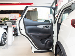 20222.0L CVT XV Prem.A п؅^(q)