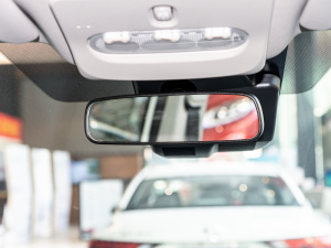 20222.0L CVT XV Prem.A п؅^