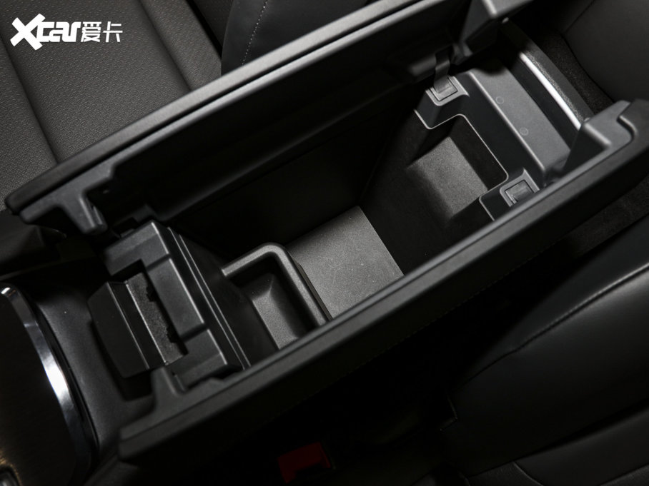 2022E VC-Turbo 300 CVT 2WD޶