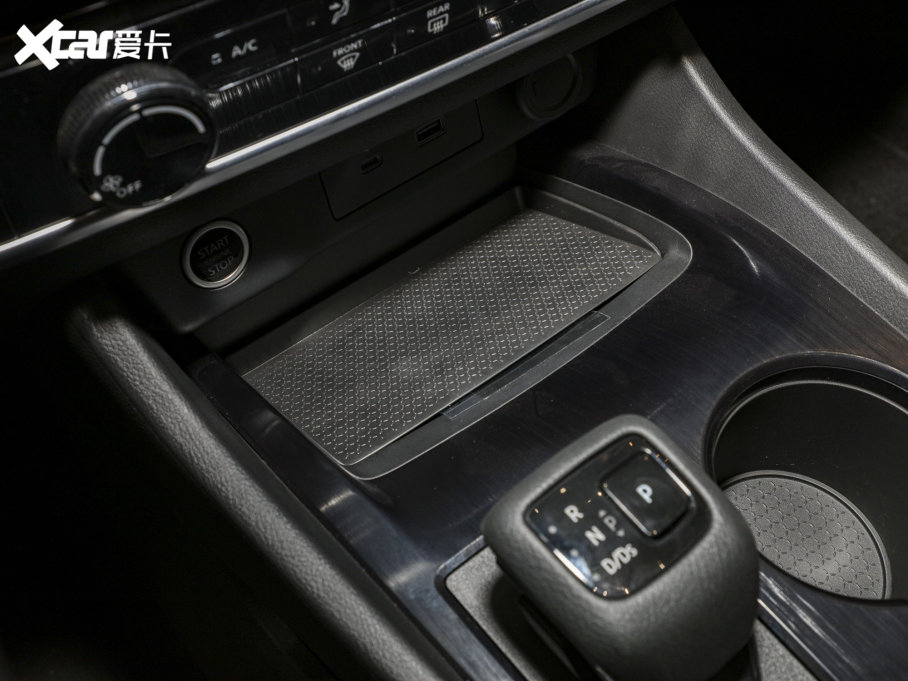 2022E VC-Turbo 300 CVT 2WD޶