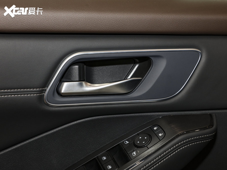 2022E VC-Turbo 300 CVT 2WD޶