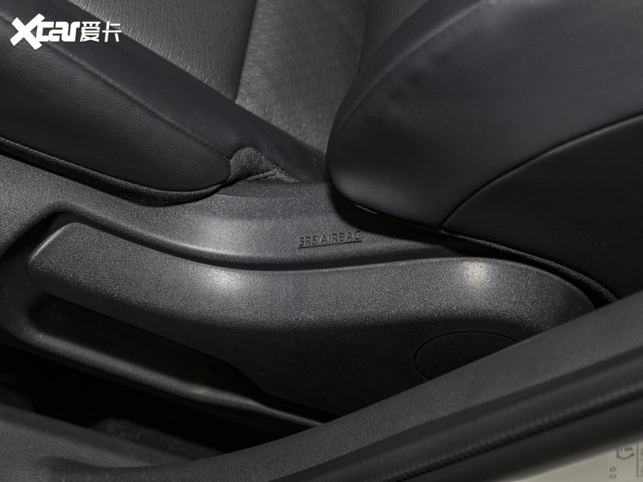 2022E VC-Turbo 300 CVT 2WD޶