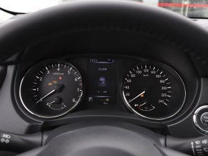 2022sҫ 2.0L  п؅^