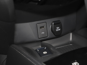 2022sҫ 2.0L  п؅^