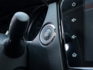 2022sҫ 2.0L  п؅^