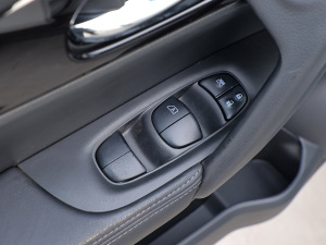 2022sҫ 2.0L (q)(lin) п؅^(q)