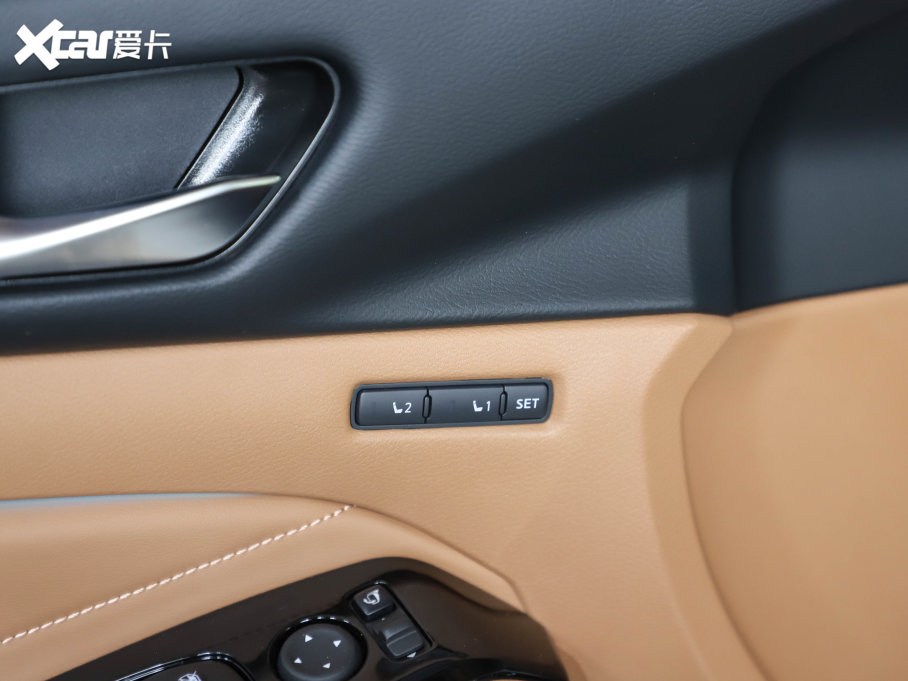 2022����[ 2.0T XV ������