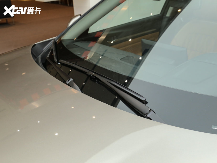 2022[ 2.0L XL-Upr (yu)