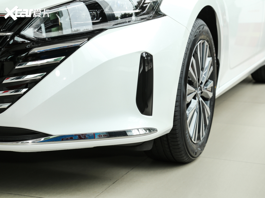 2022����[ 2.0L XL-TLS ������