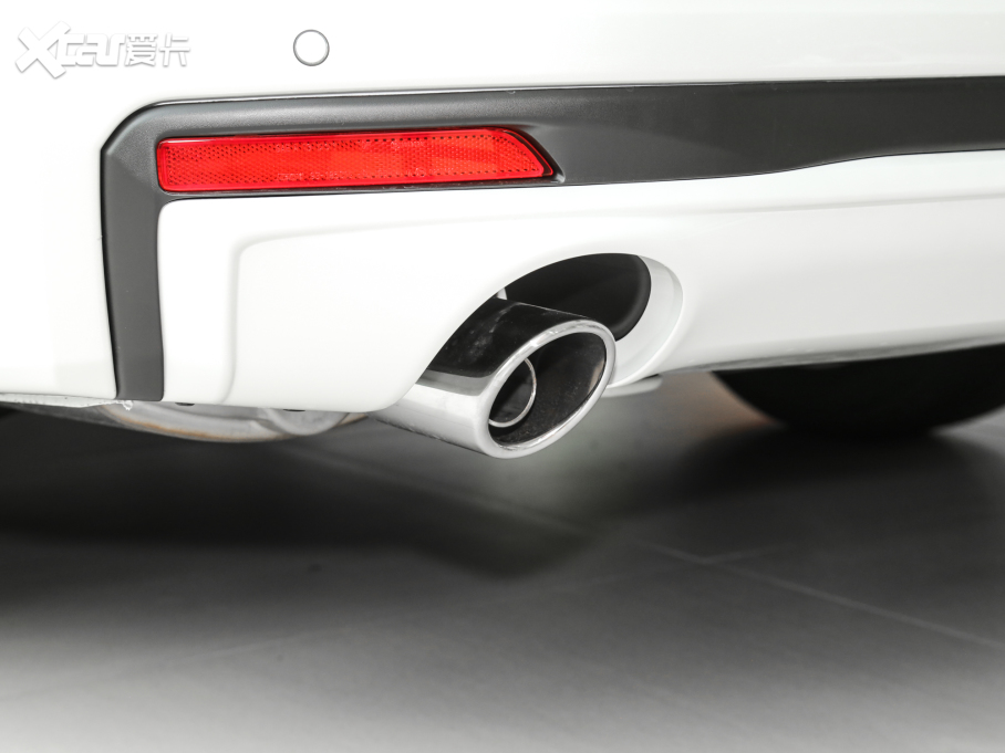 2022����[ 2.0L XL-TLS ������