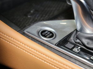 20222.0L XL-Upr (yu) п؅^(q)