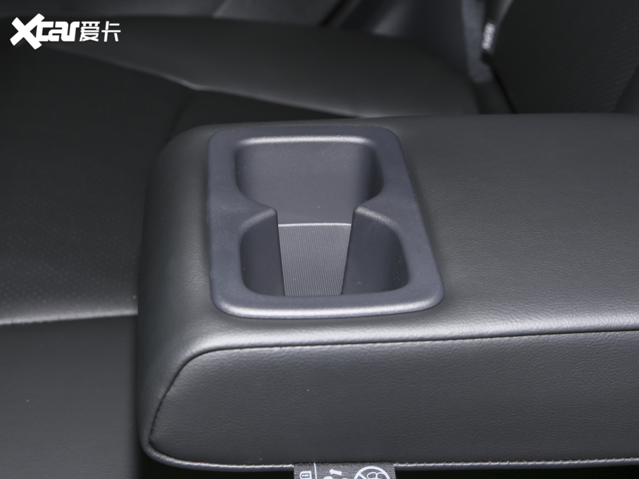 2024U_(d) 1.6L CVTа