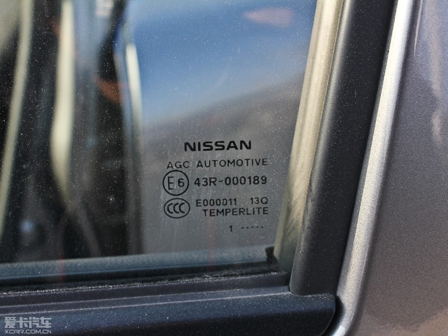 2010��Y 1.5XV AT���ǰ�