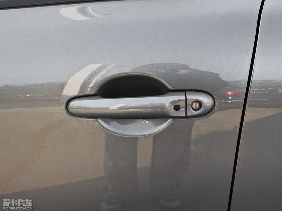 2010��Y 1.5XV AT���ǰ�