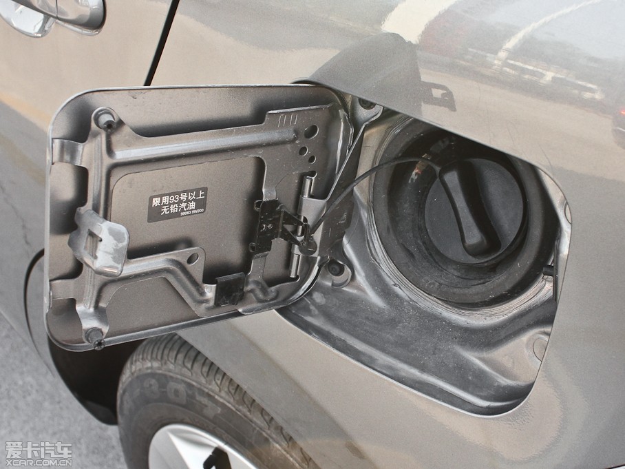 2010��Y 1.5XV AT���ǰ�