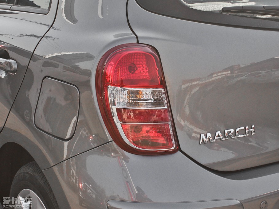 2010��Y 1.5XV AT���ǰ�