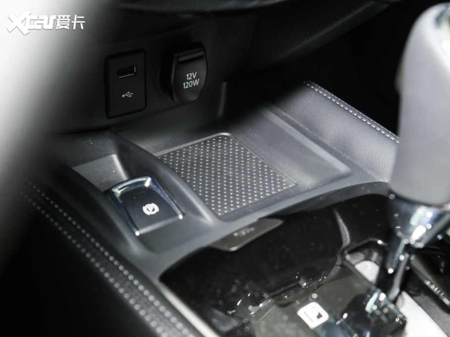 2023�����E �sҫ 2.0L �����������