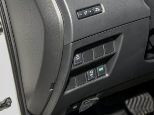 2023sҫ 2.0L  п؅^