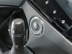 2023sҫ 2.0L  п؅^