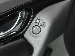 2023sҫ 2.0L  п؅^