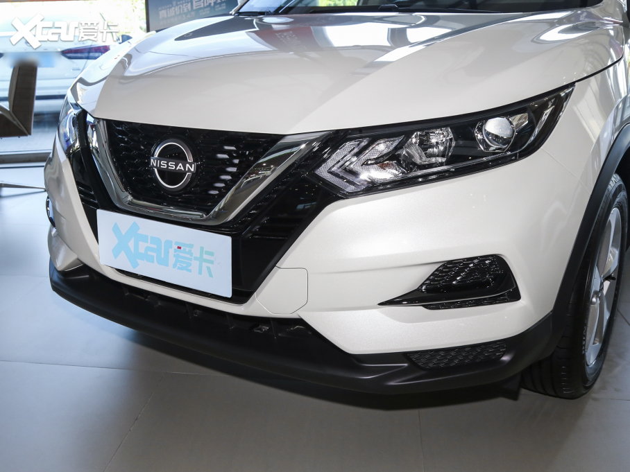 2023п (jng) 2.0L XV CVTm