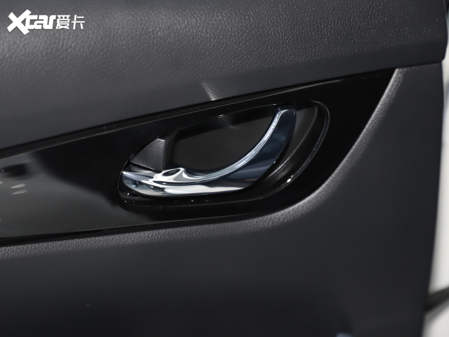 2025п su(y) 2.0L CVT XVİ