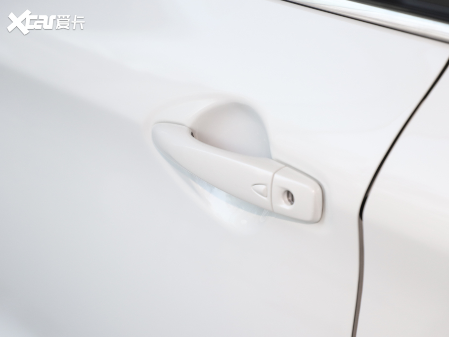 2025���п� �s�u(y��) 2.0L CVT XV���İ�