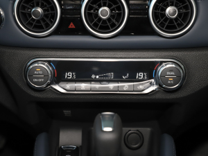 2025su 2.0L CVT XVİ п؅^