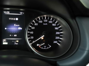 2025su 2.0L CVT XVİ п؅^