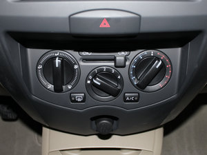 2010款1.6L 劲锐版手动标准版 空调调节
